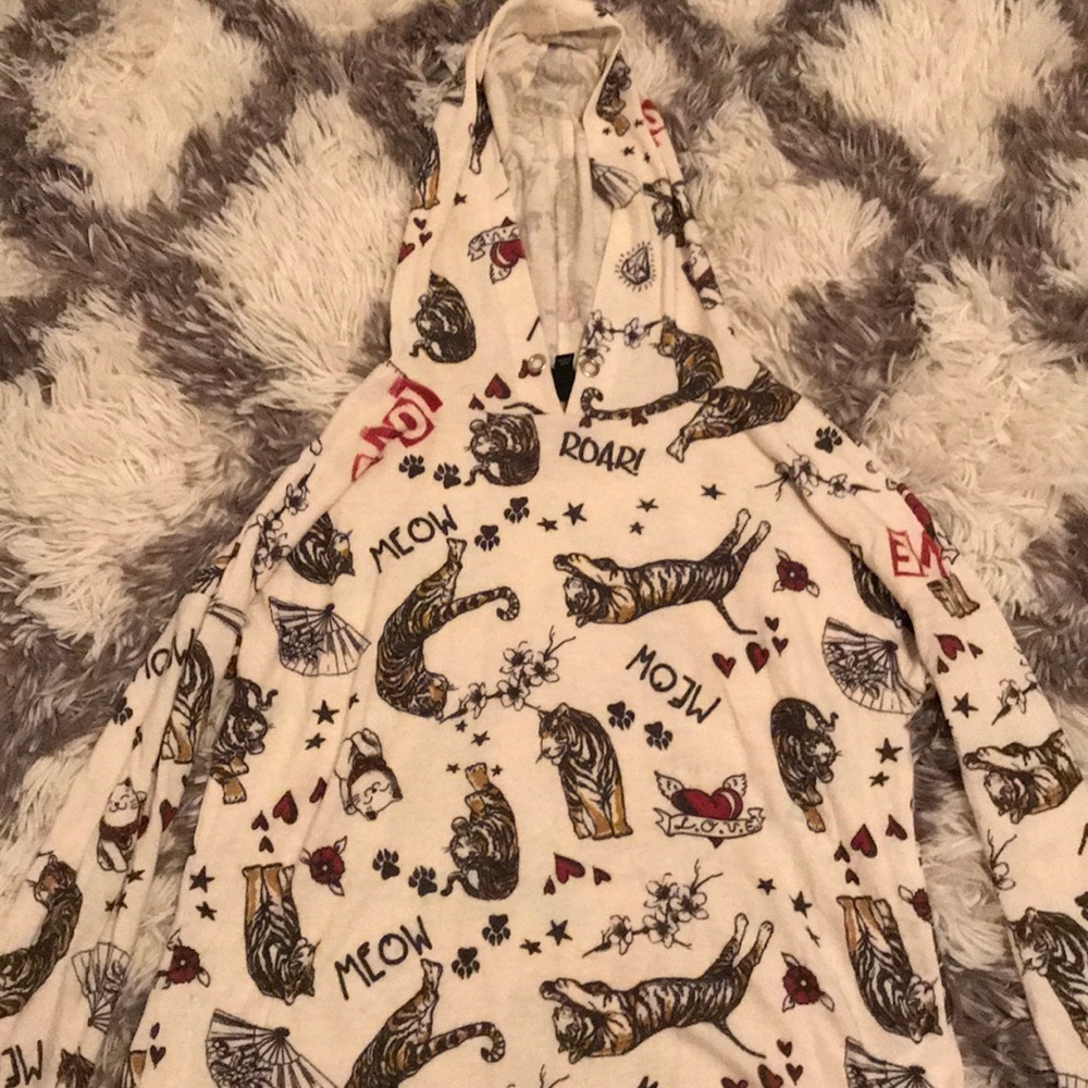 Tiger sweatshirt